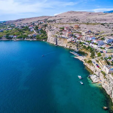Violet * Pag Town